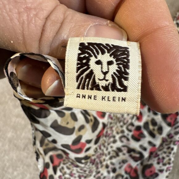 Anne Klein Women’s Silk Scarf Pink Animal Print Lightweight‎ Chiffon - Picture 7 of 8